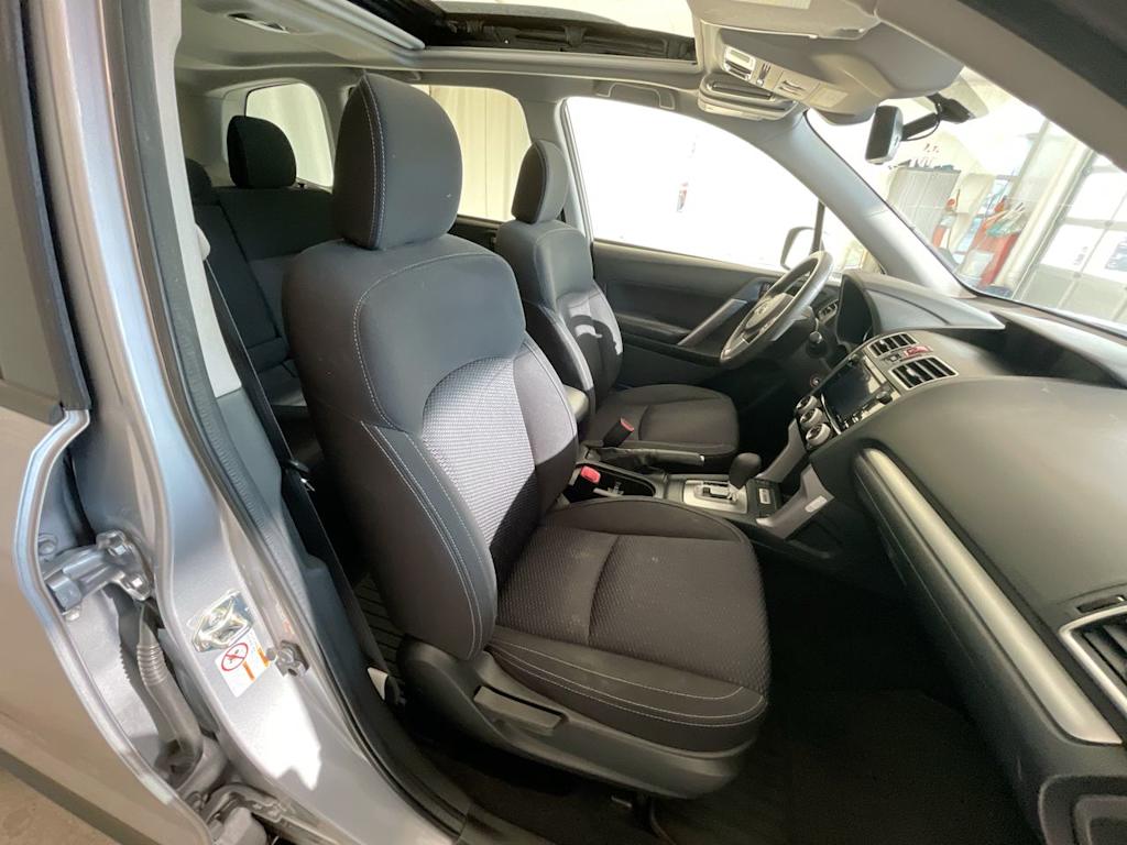 Thumbnail: 2017 Subaru Forester - 27