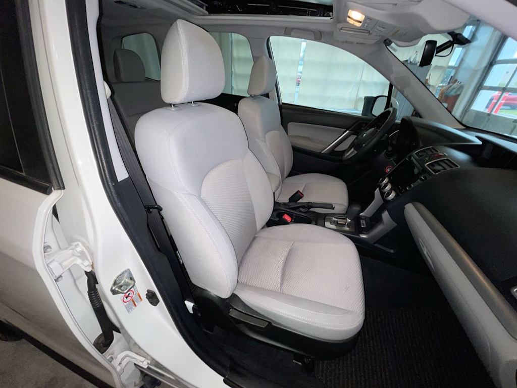 Thumbnail: 2018 Subaru Forester - 26