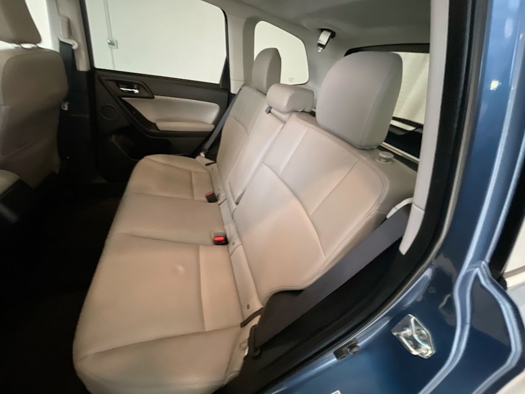 Thumbnail: 2015 Subaru Forester - 11