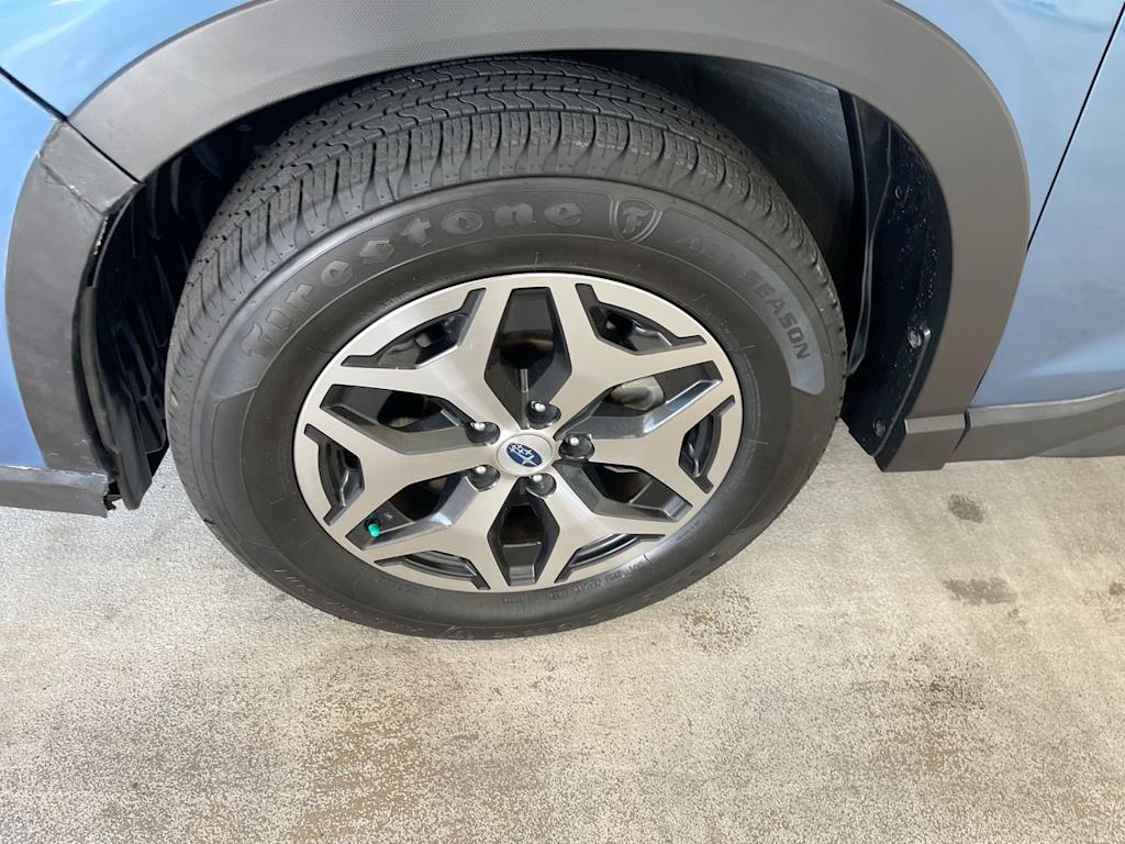 Thumbnail: 2022 Subaru Forester - 8