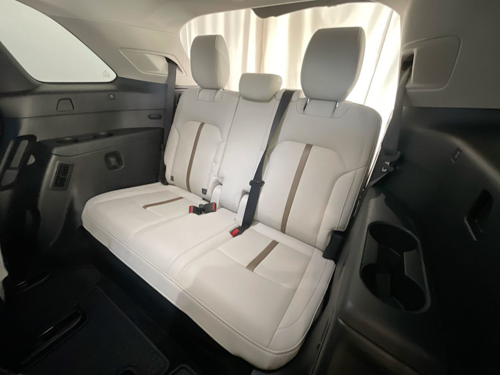 Thumbnail: 2024 Mazda CX-90 - 27