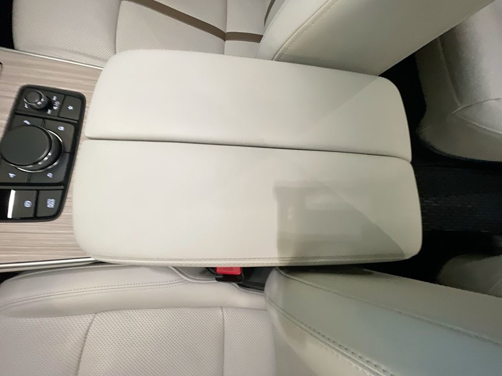 Thumbnail: 2024 Mazda CX-90 - 10