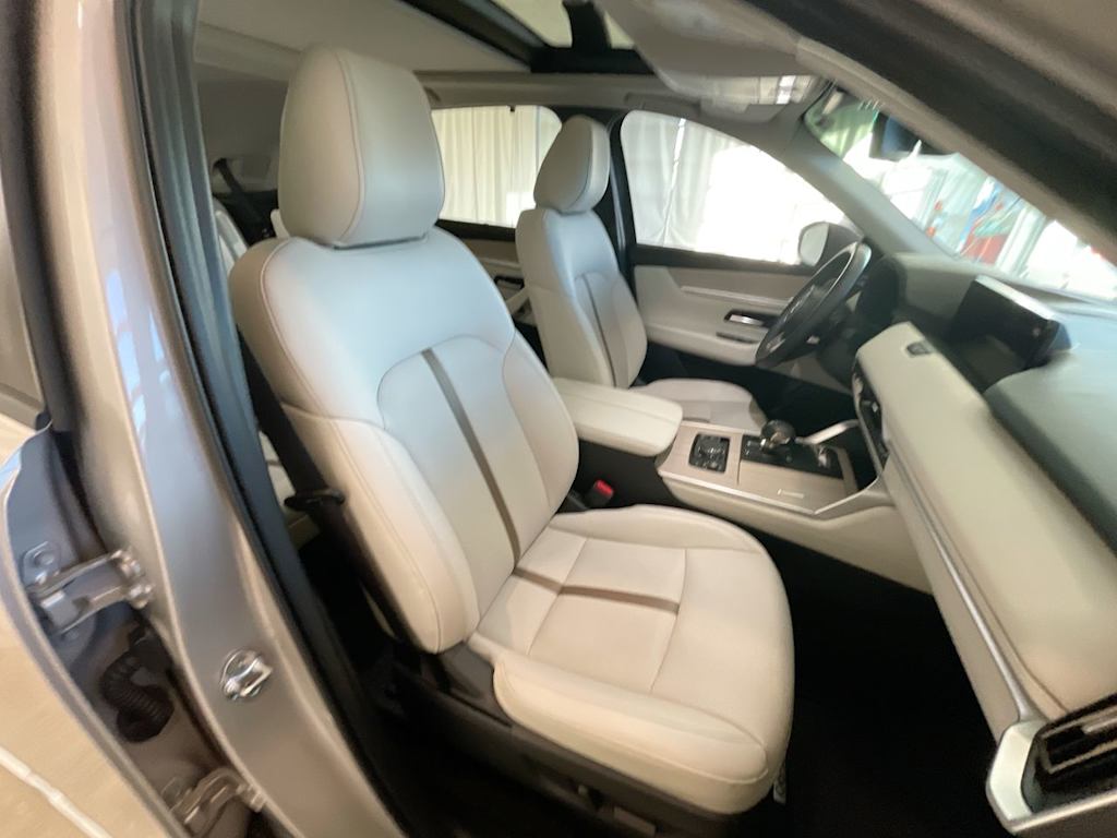 Thumbnail: 2024 Mazda CX-90 - 28