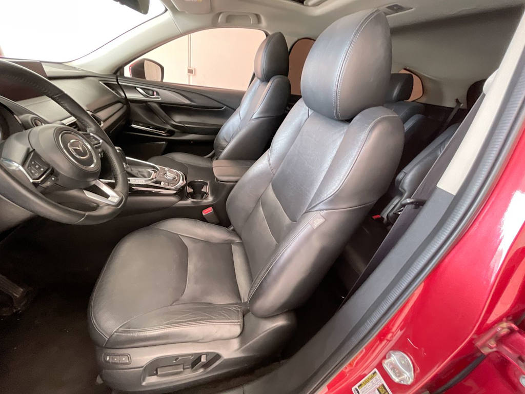 Thumbnail: 2022 Mazda CX-9 - 10