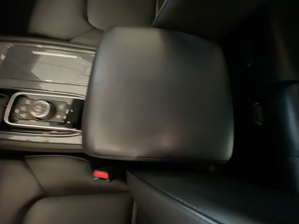 Thumbnail: 2022 Nissan Armada - 8