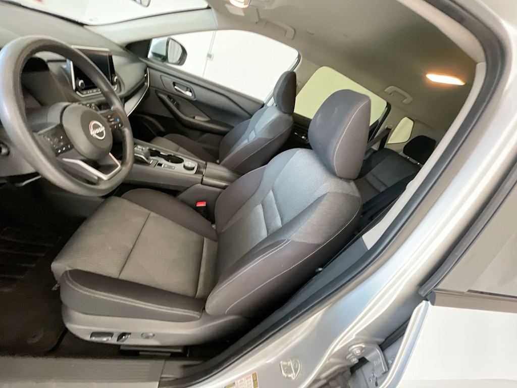 Thumbnail: 2024 Nissan Rogue - 9