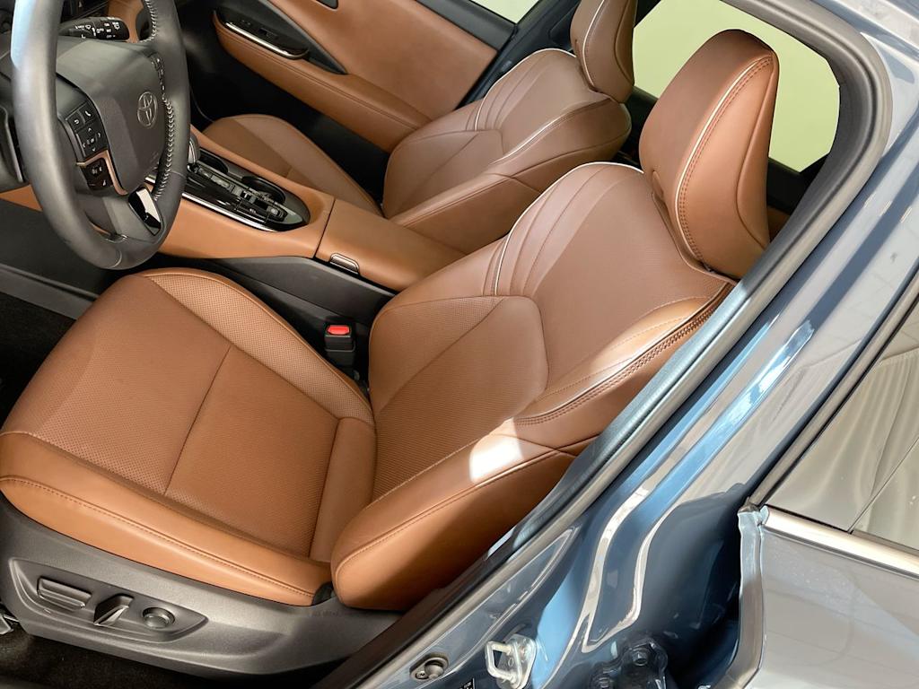 Thumbnail: 2025 Toyota Crown Signia - 7