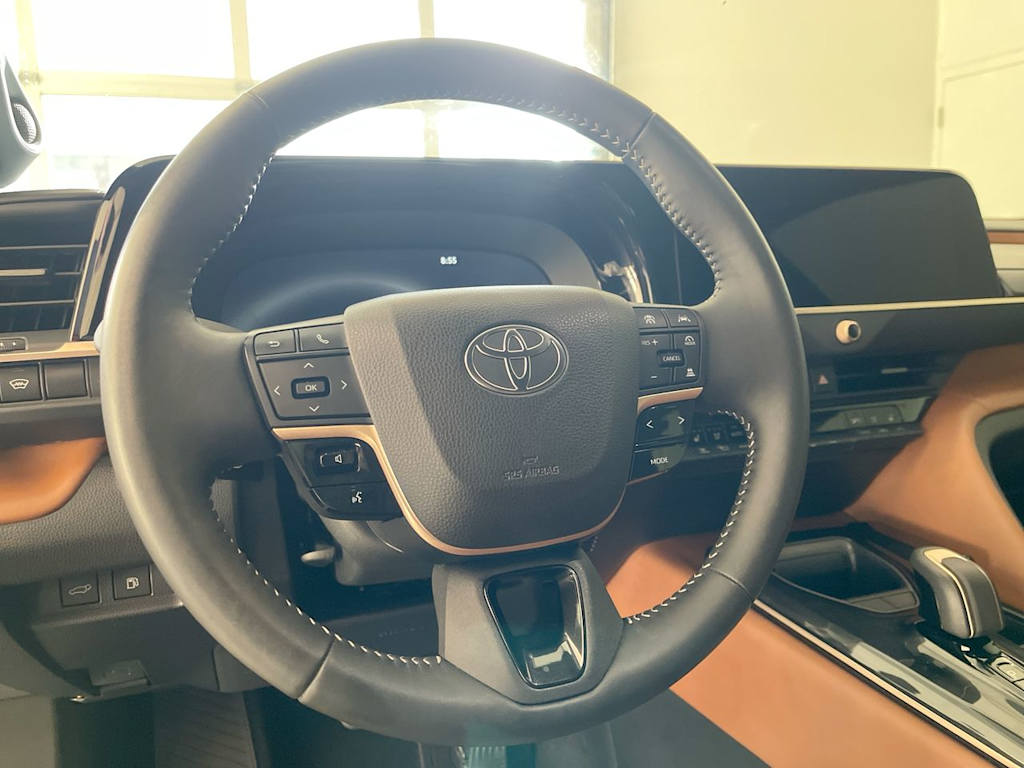 Thumbnail: 2025 Toyota Crown Signia - 2