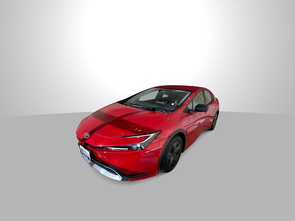 Thumbnail: 2026 Toyota Prius v - 15