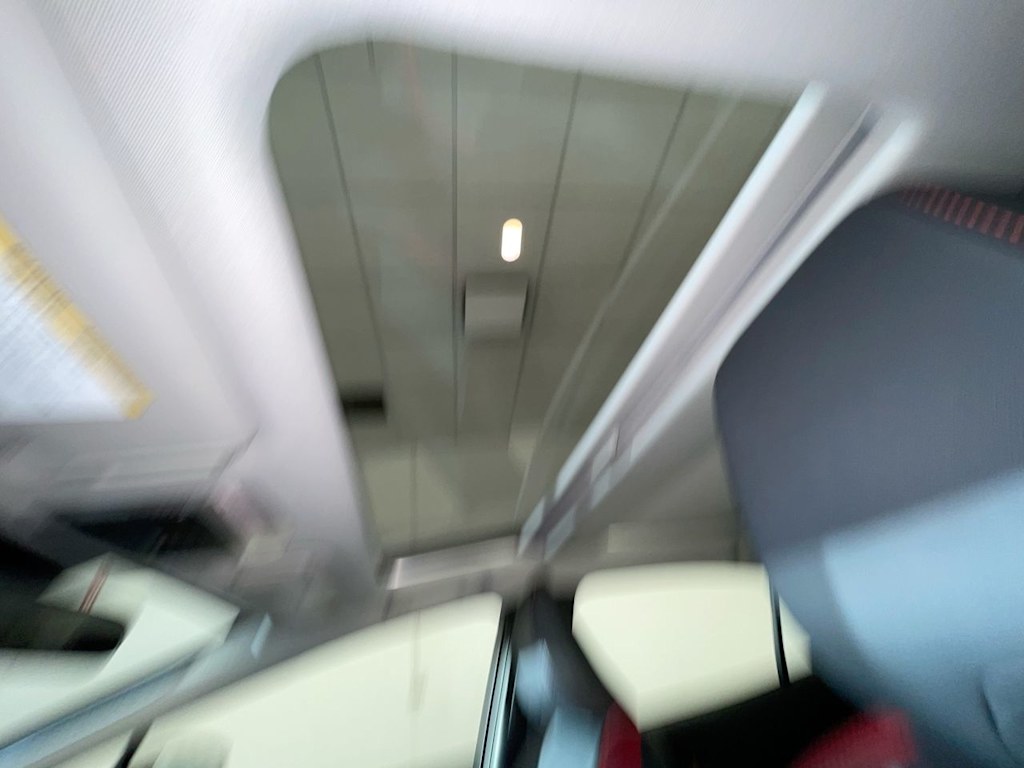 Thumbnail: 2026 Toyota Prius v - 25