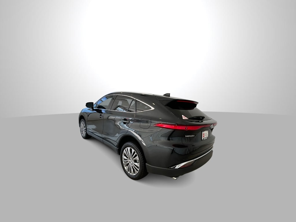 Thumbnail: 2022 Toyota Venza - 6