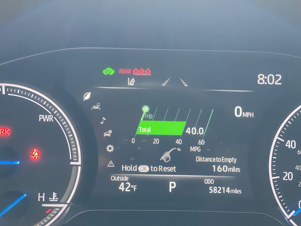 2023 Toyota Venza LE 14