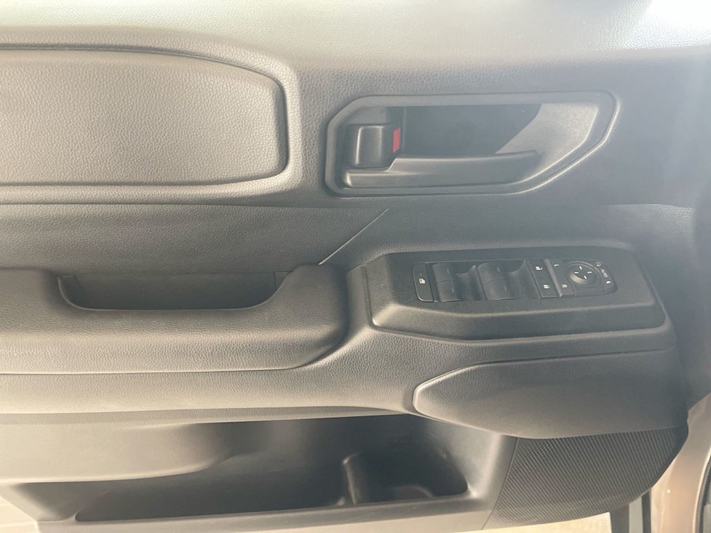 Thumbnail: 2025 Toyota Land Cruiser - 23