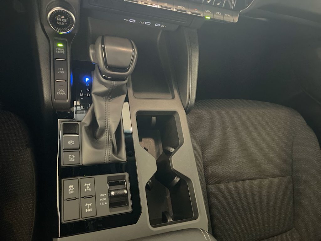 Thumbnail: 2025 Toyota Land Cruiser - 13