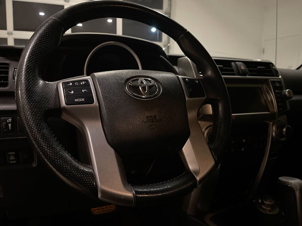 Thumbnail: 2013 Toyota 4Runner - 2