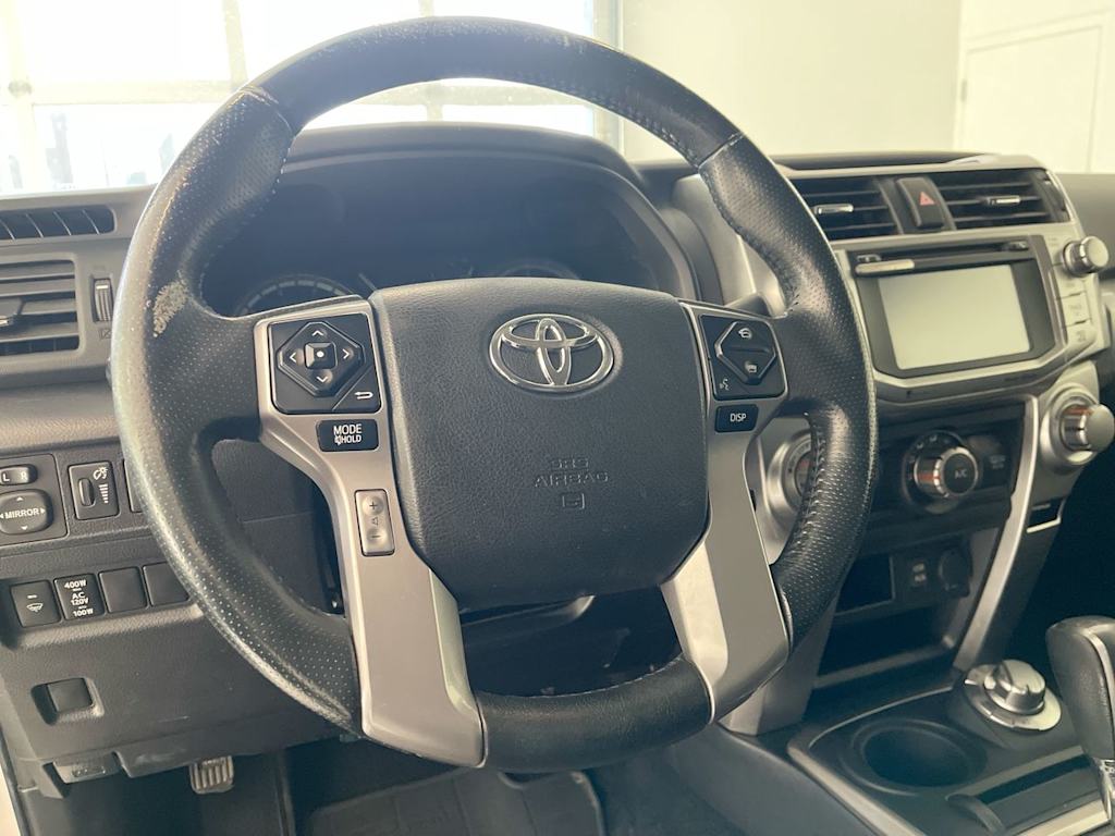 Thumbnail: 2016 Toyota 4Runner - 2