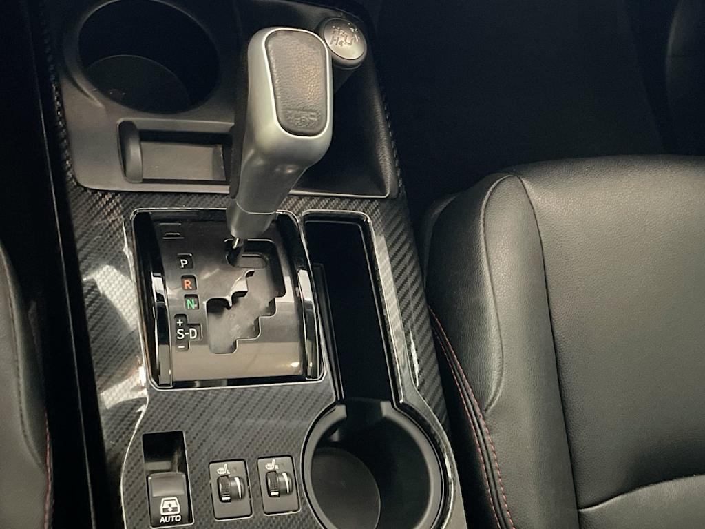 Thumbnail: 2019 Toyota 4Runner - 13