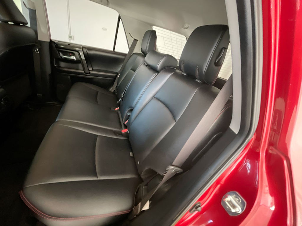 Thumbnail: 2019 Toyota 4Runner - 11