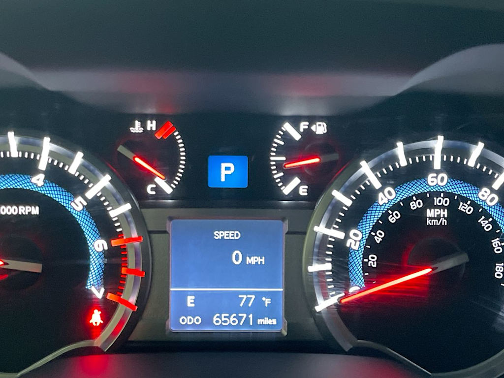 Thumbnail: 2017 Toyota 4Runner - 13