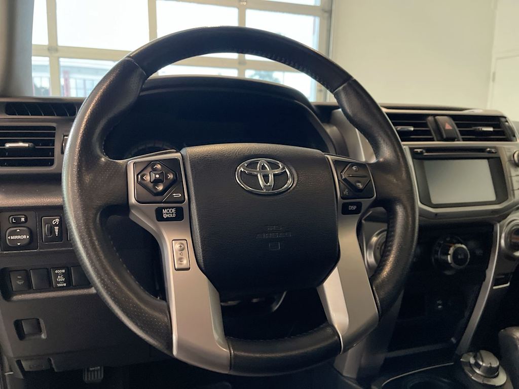 Thumbnail: 2014 Toyota 4Runner - 2