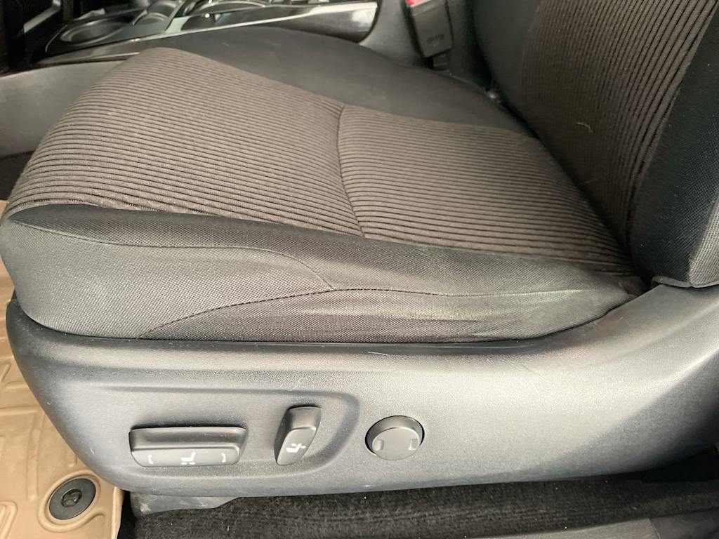 2014 Toyota 4Runner Trail 21
