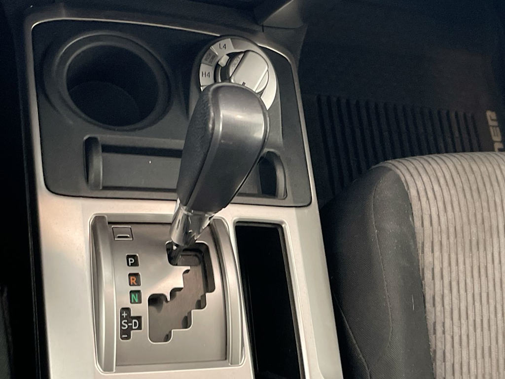 Thumbnail: 2017 Toyota 4Runner - 13