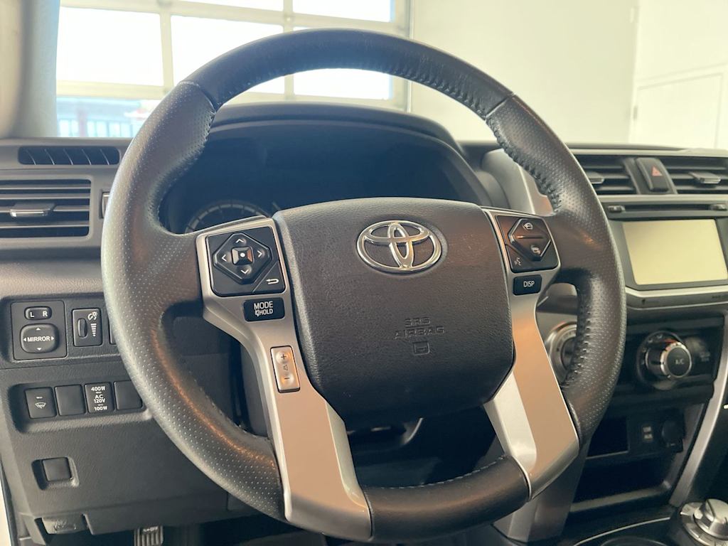 Thumbnail: 2017 Toyota 4Runner - 2