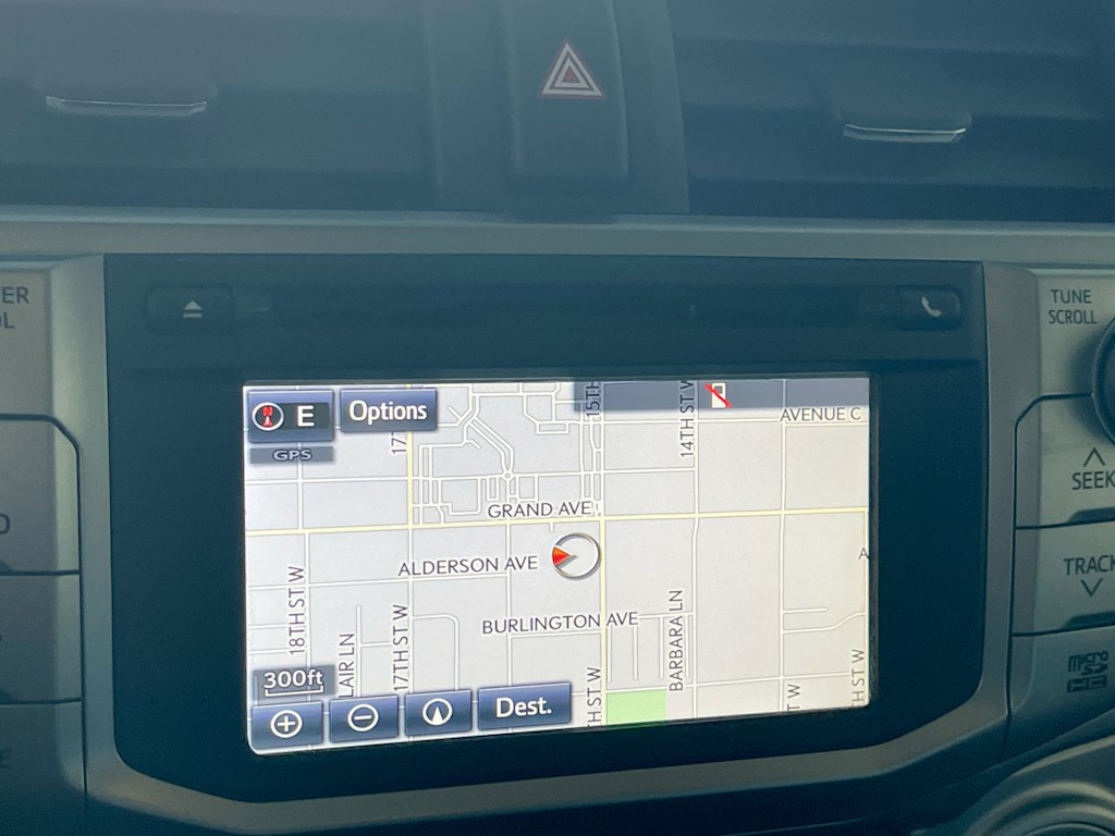 Thumbnail: 2019 Toyota 4Runner - 25