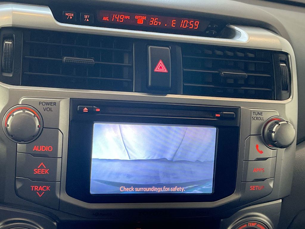 Thumbnail: 2013 Toyota 4Runner - 25