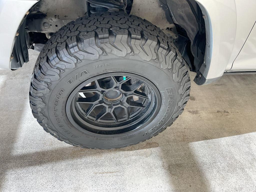 Thumbnail: 2021 Toyota 4Runner - 7