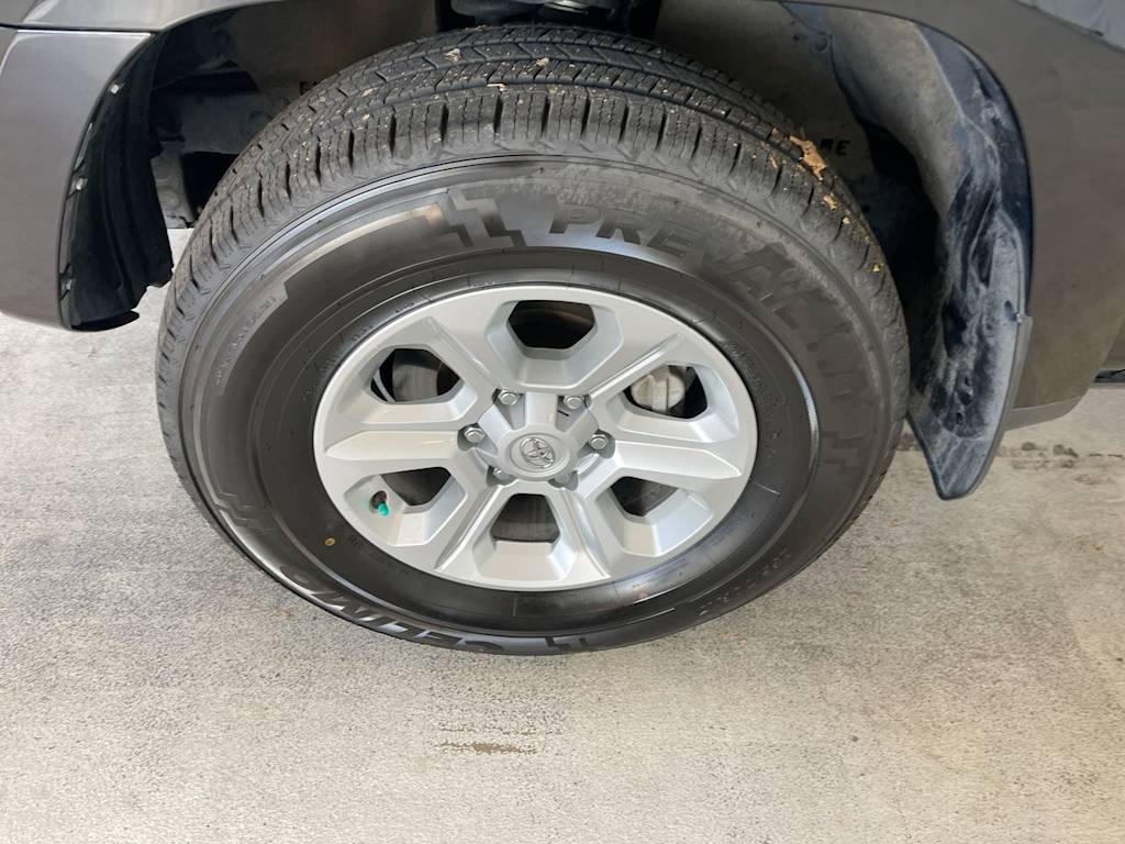 Thumbnail: 2024 Toyota 4Runner - 7