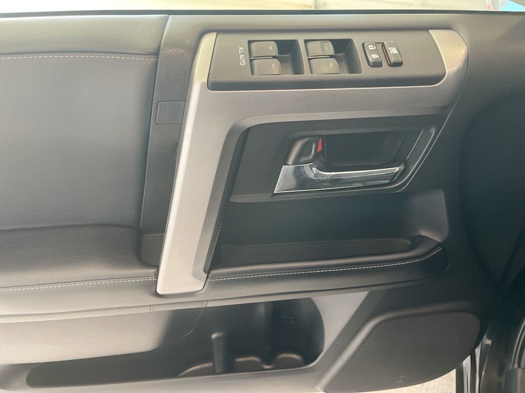 Thumbnail: 2024 Toyota 4Runner - 21