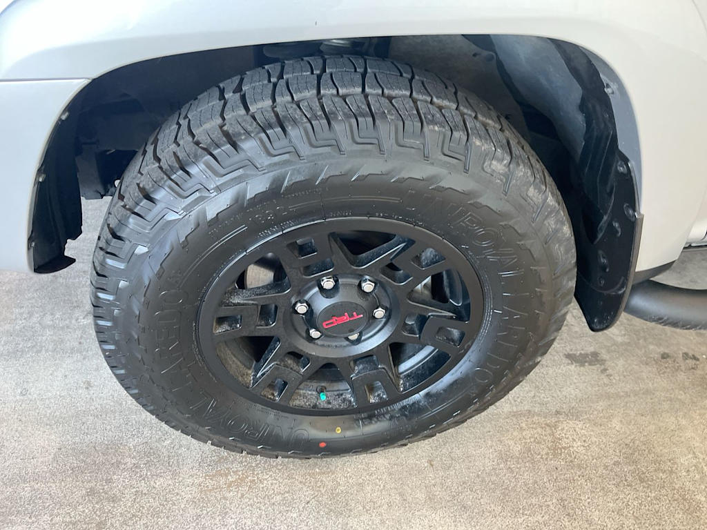 Thumbnail: 2023 Toyota 4Runner - 7
