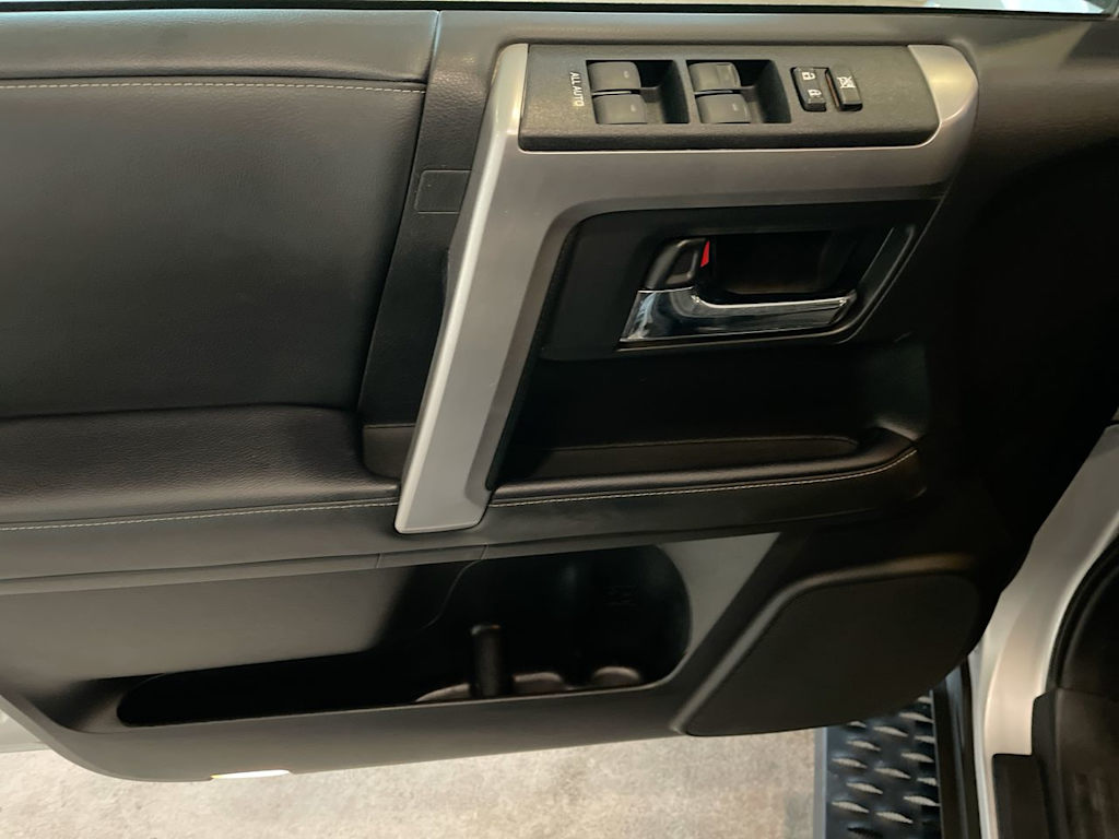 Thumbnail: 2024 Toyota 4Runner - 21