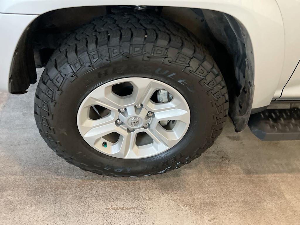 Thumbnail: 2024 Toyota 4Runner - 6