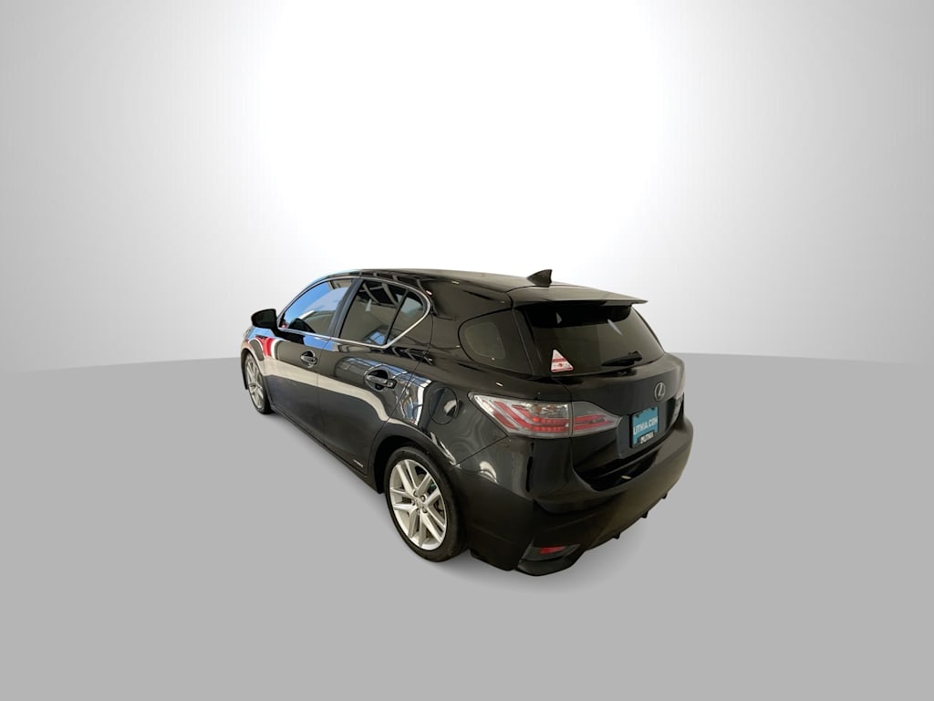 Thumbnail: 2015 Lexus CT - 16