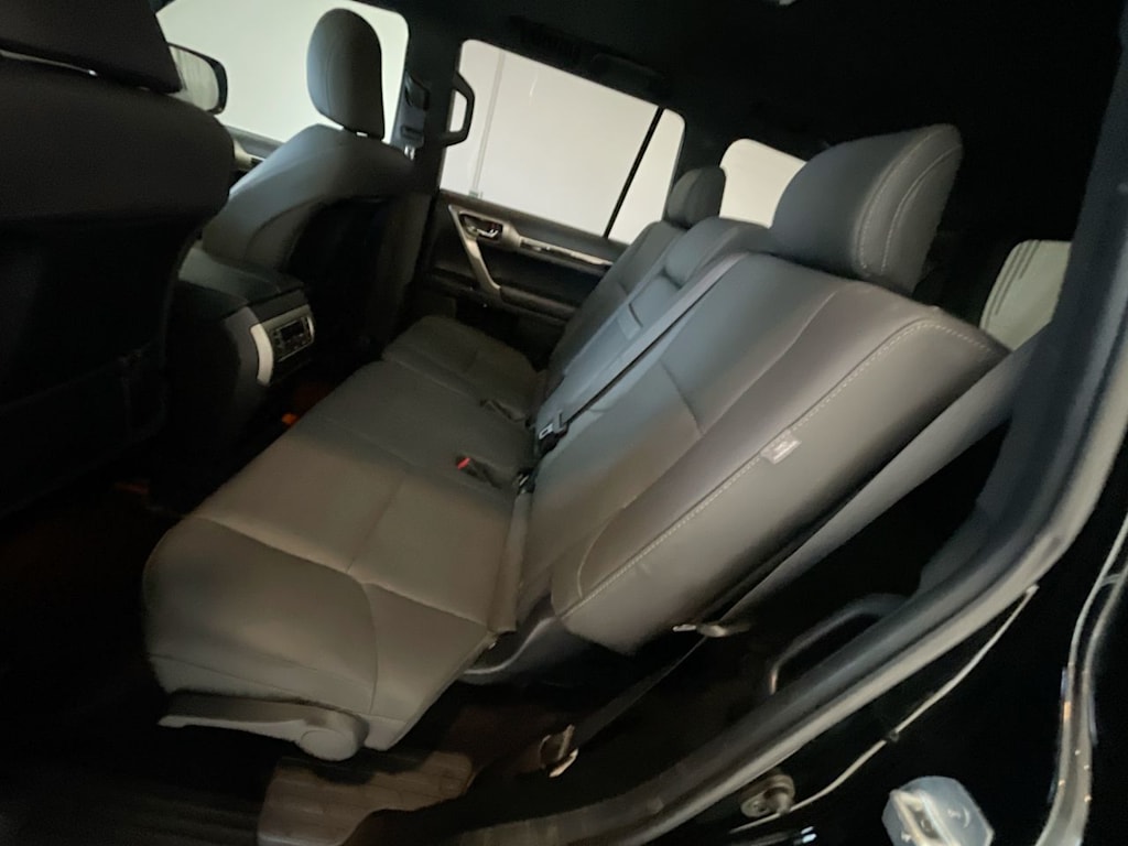 Thumbnail: 2021 Lexus GX - 11