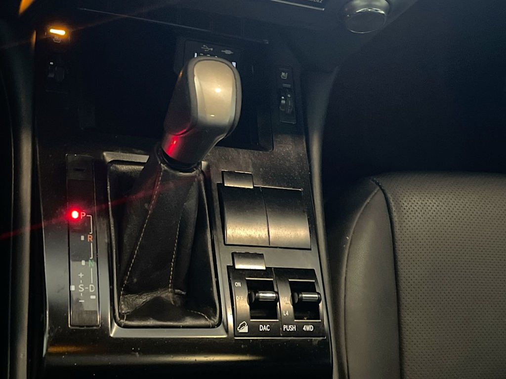 Thumbnail: 2021 Lexus GX - 13