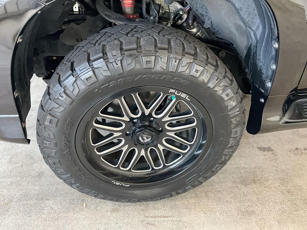 Thumbnail: 2021 Lexus GX - 7