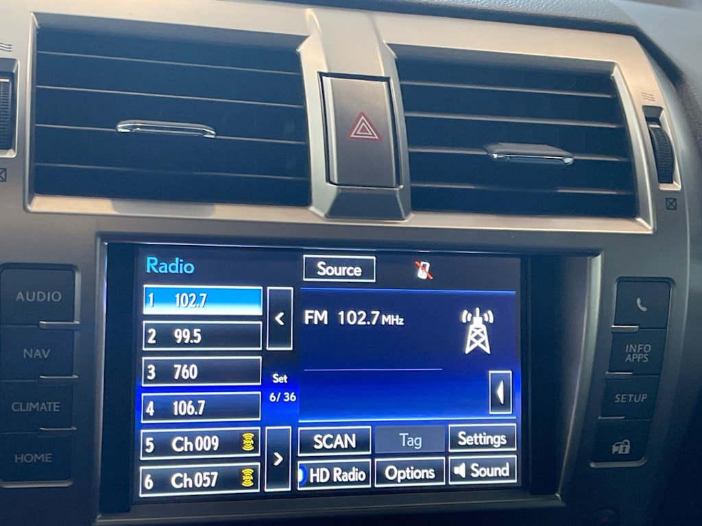 Thumbnail: 2021 Lexus GX - 12