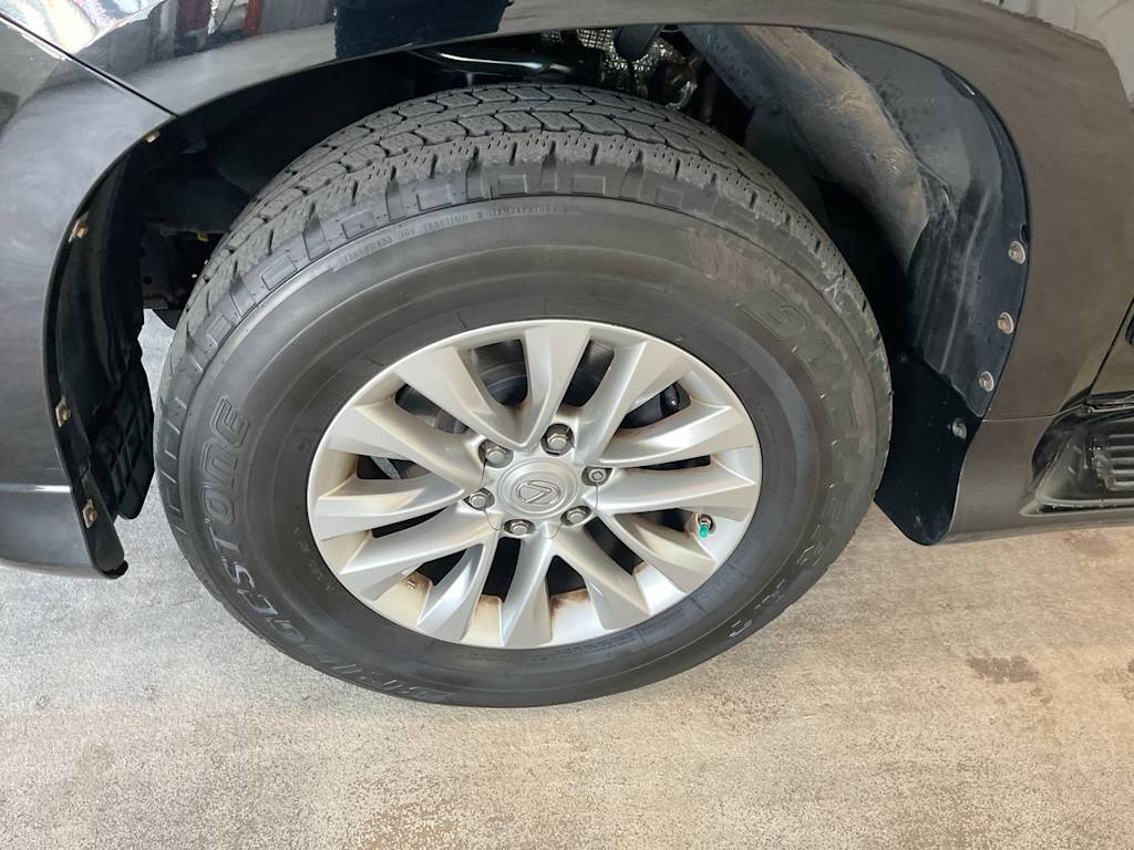 Thumbnail: 2019 Lexus GX - 6