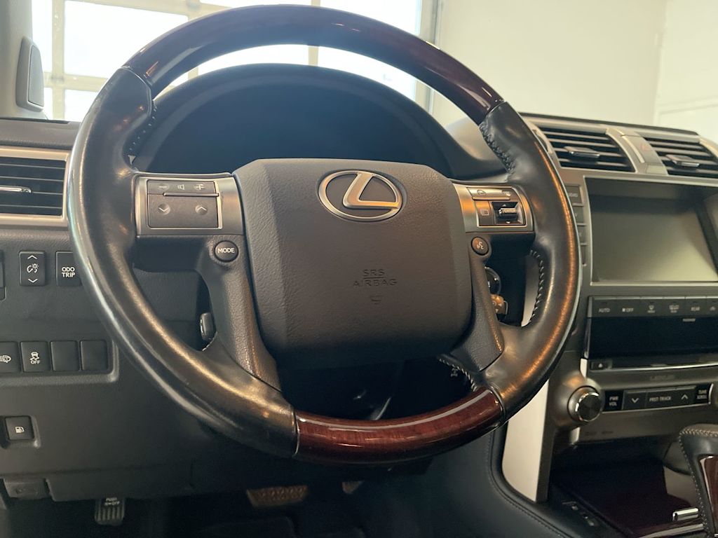 Thumbnail: 2019 Lexus GX - 2