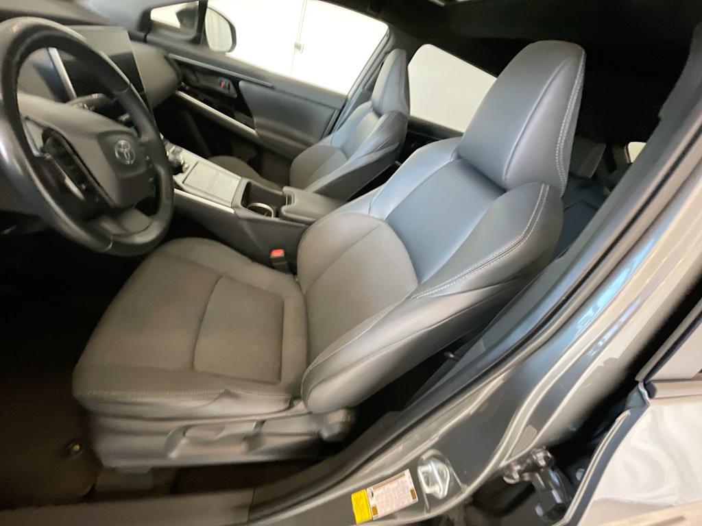 Thumbnail: 2023 Toyota bZ4X - 9