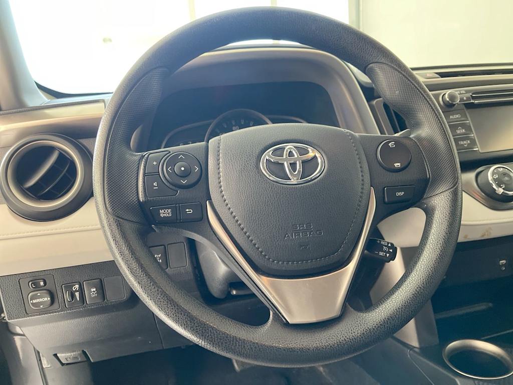 Thumbnail: 2013 Toyota RAV4 - 2