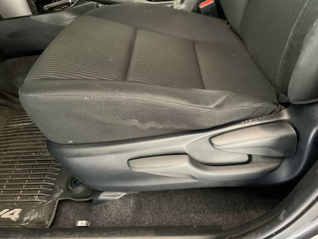 Thumbnail: 2018 Toyota RAV4 - 22