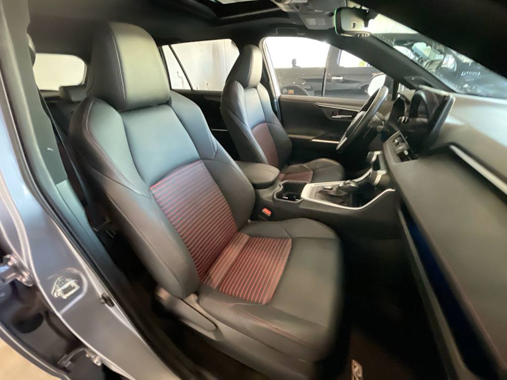 Thumbnail: 2023 Toyota RAV4 - 10