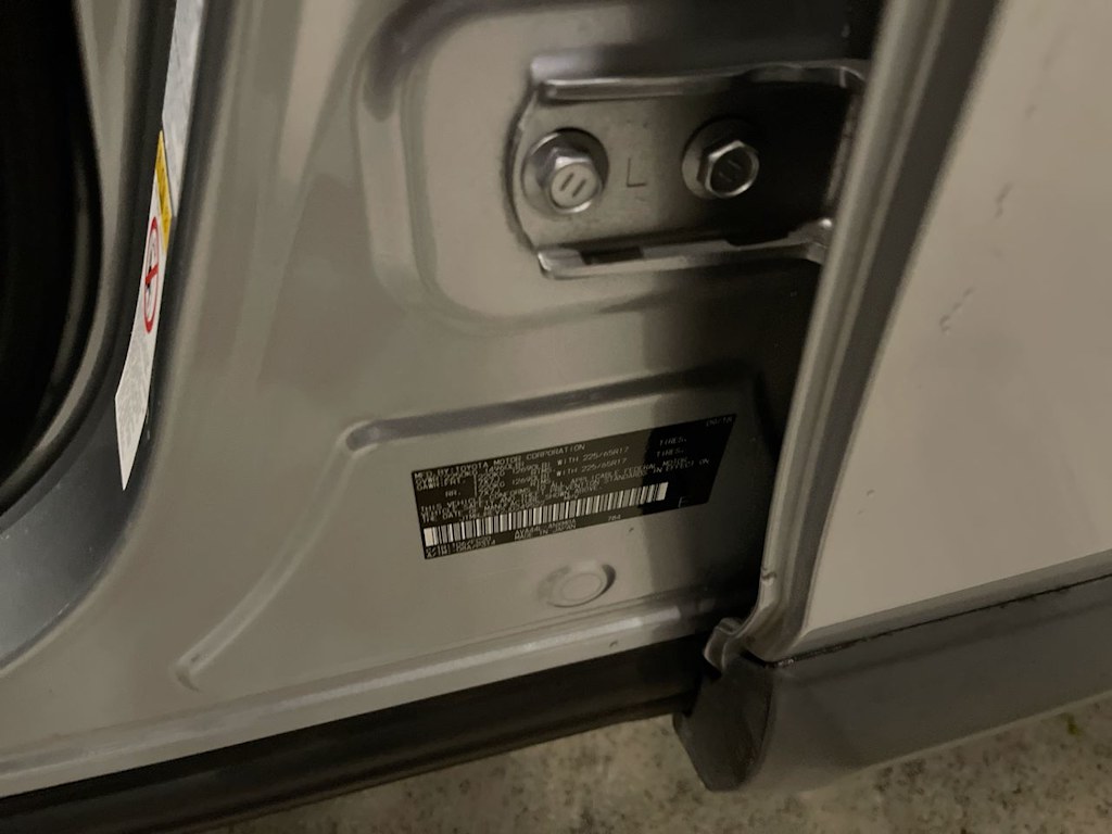 Thumbnail: 2018 Toyota RAV4 - 7