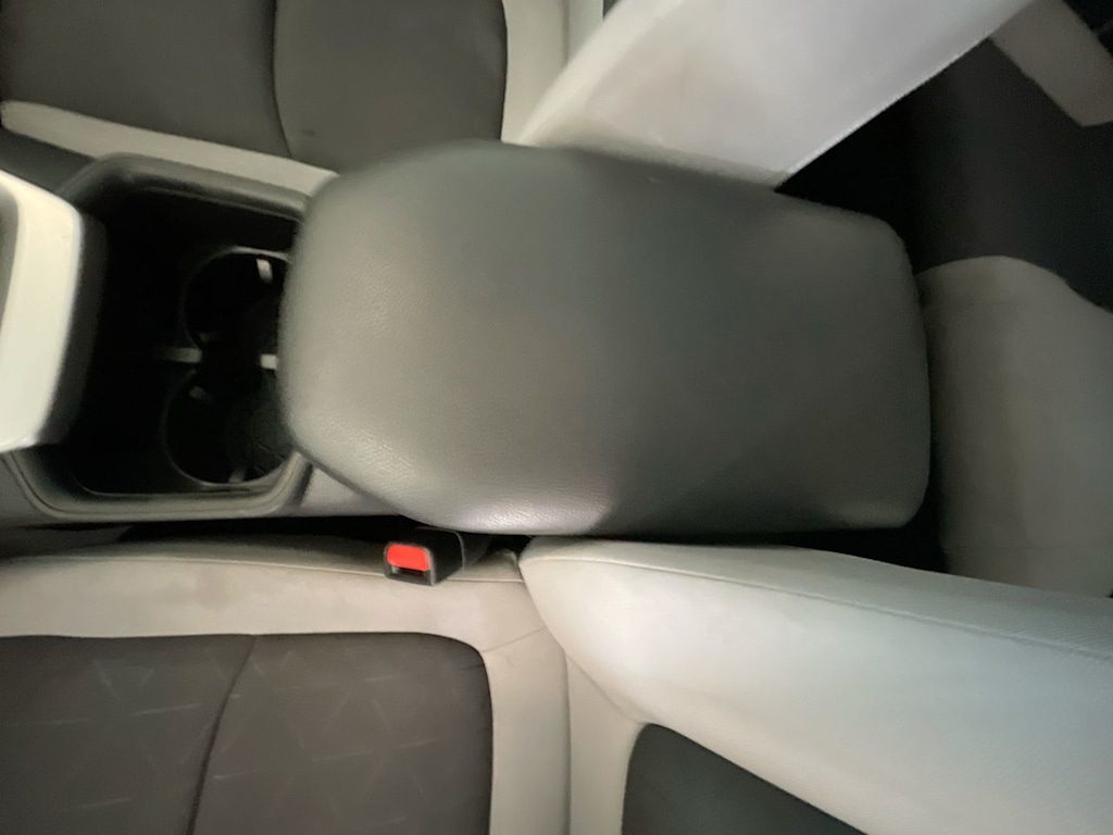 Thumbnail: 2023 Toyota RAV4 - 27