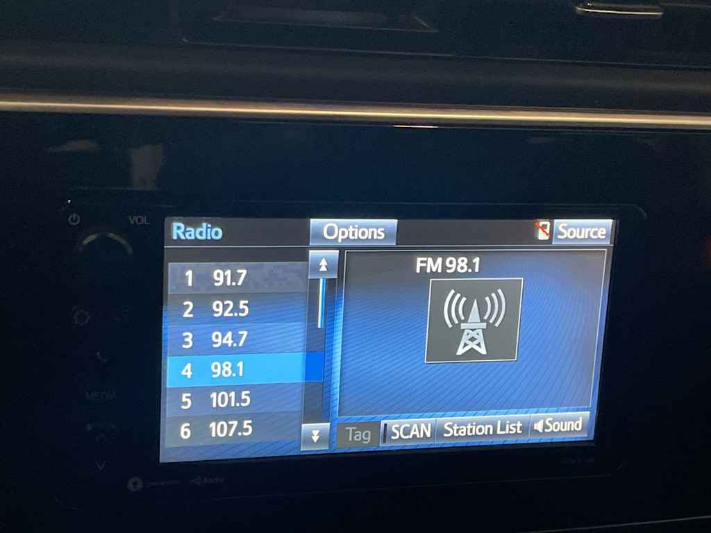 Thumbnail: 2018 Toyota Corolla iM - 13