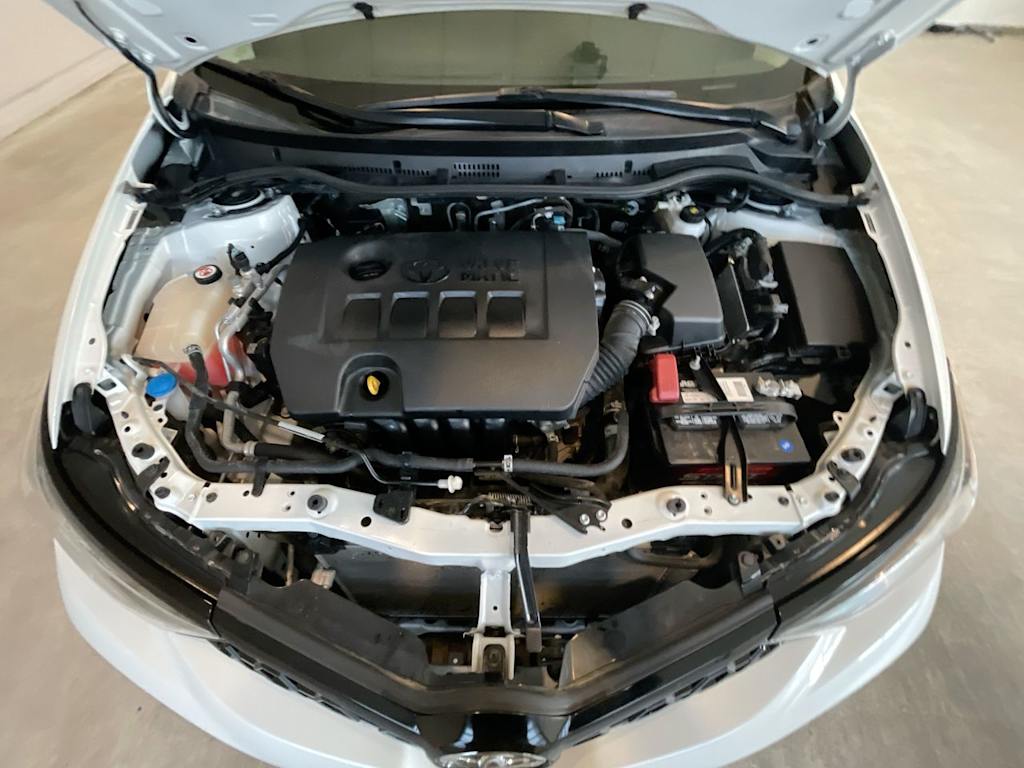 Thumbnail: 2018 Toyota Corolla iM - 9